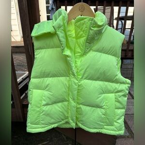 lululemon wunderpuff in faded zap, size 8 EUC